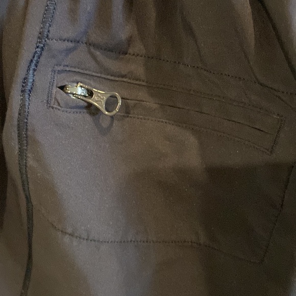 Lululemon Hotty Hot Short 4 - Picture 6 of 9